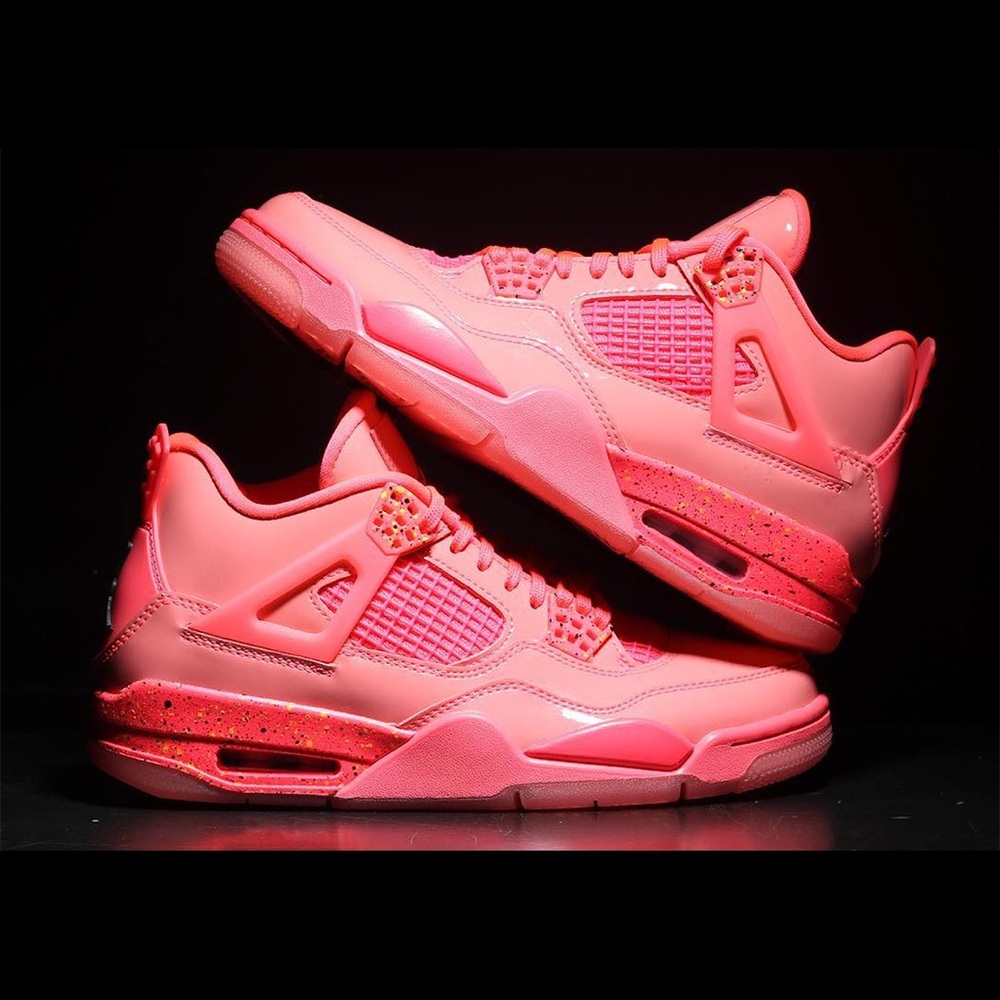 WMNS AIR JORDAN 4 RETRO NRG 'HOT PUNCH'